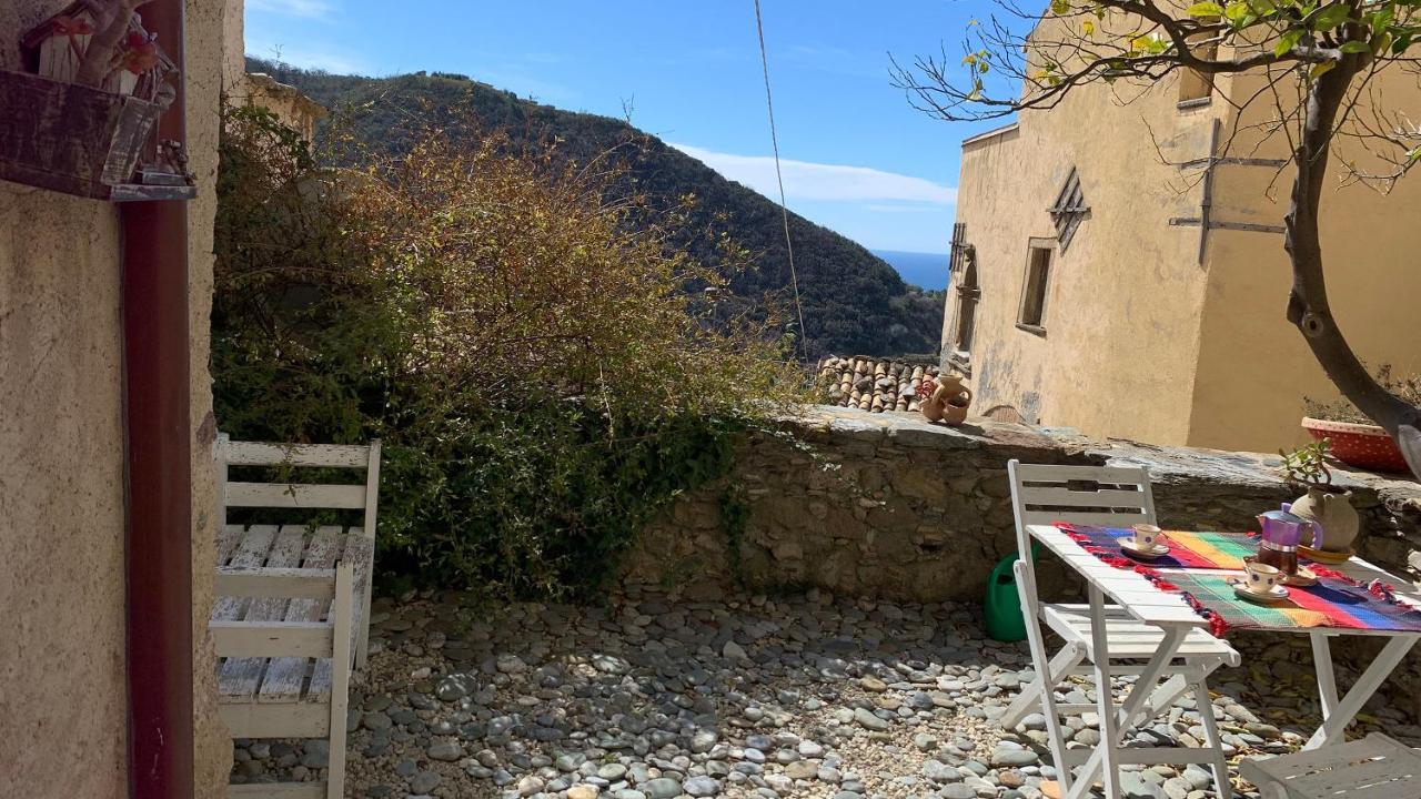 Albergo Diffuso Ecobelmonte ベルモンテ・カーラブロ エクステリア 写真