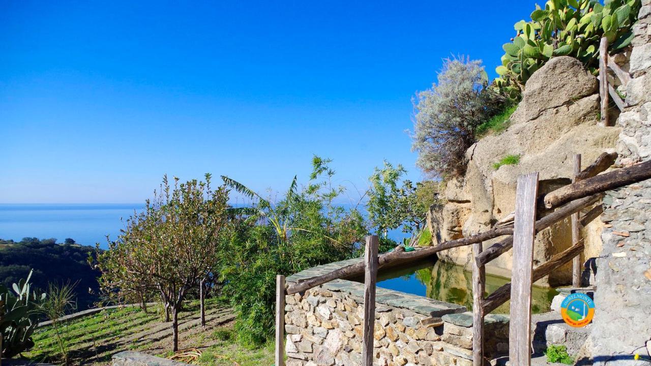 Albergo Diffuso Ecobelmonte ベルモンテ・カーラブロ エクステリア 写真